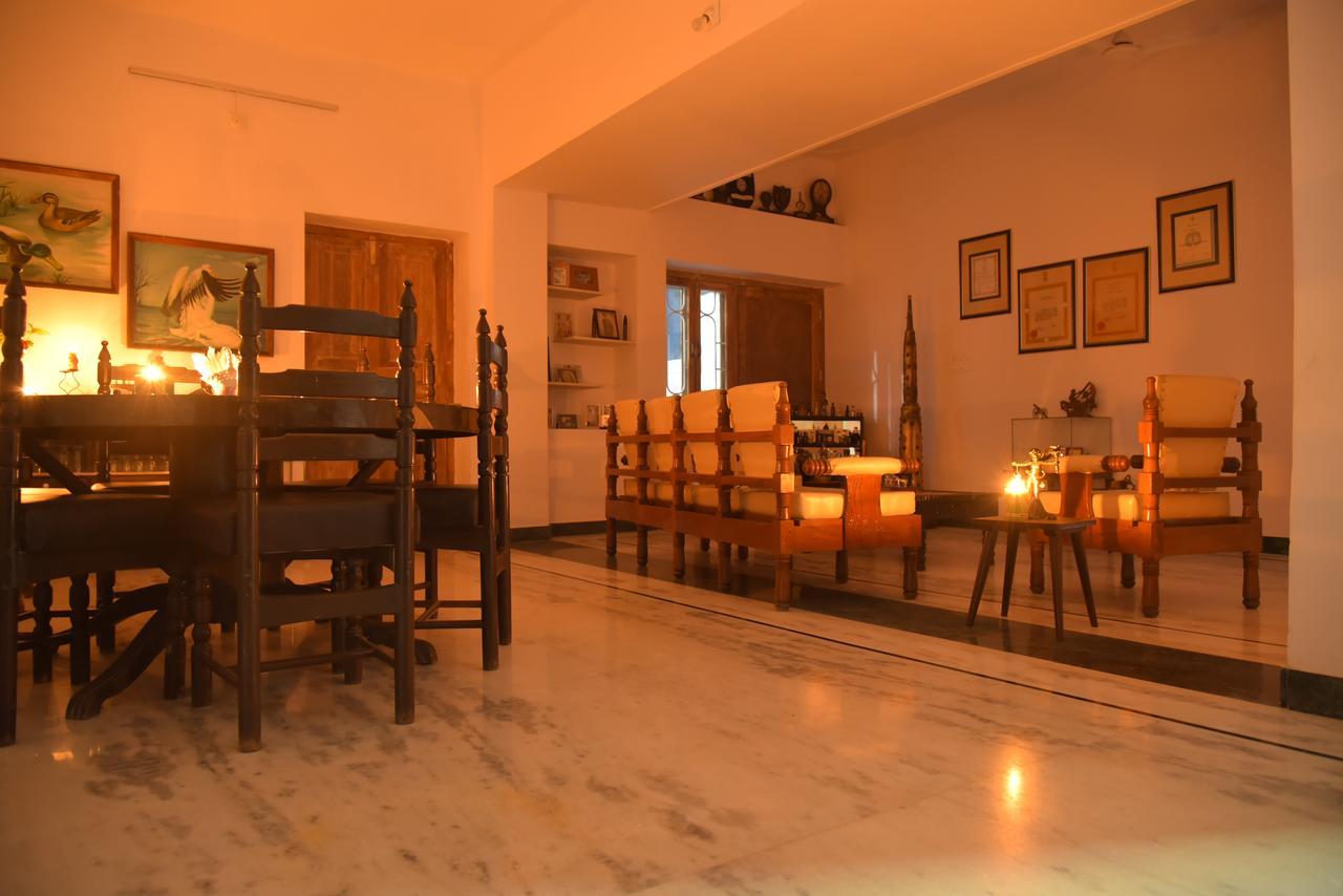 Mahavir Niwas Bed and Breakfast Udaipur Buitenkant foto